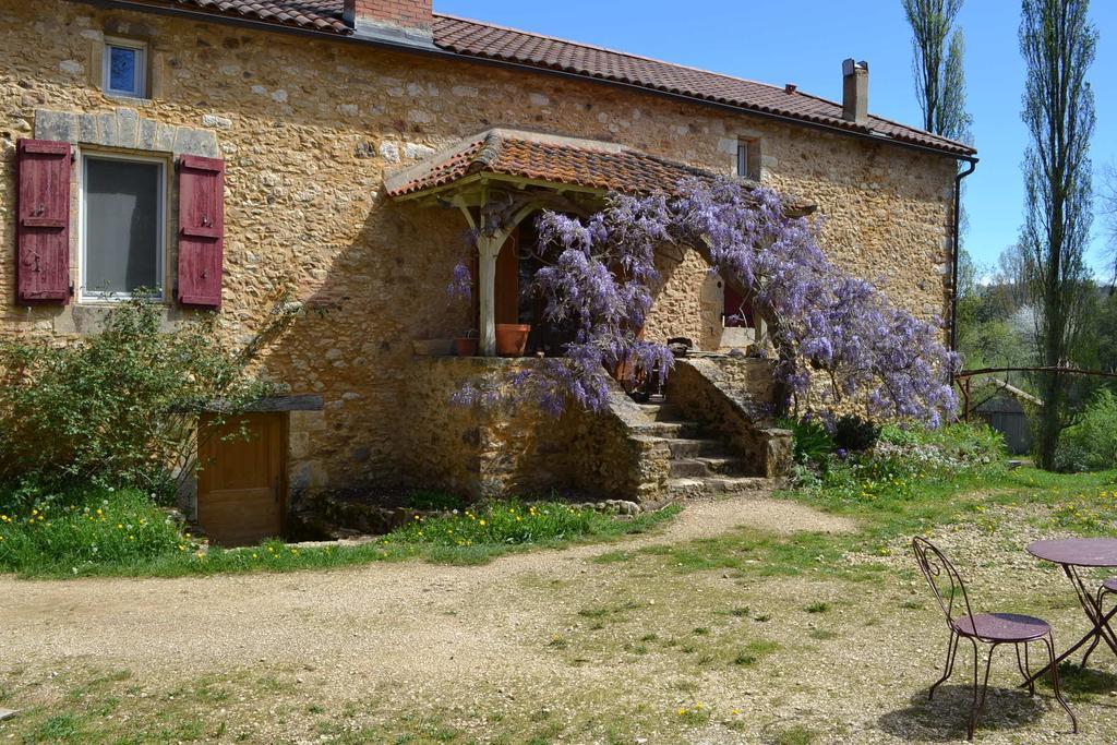 La Ferme De Cagnolle Hotel Saint-Amand-de-Belvès Zewnętrze zdjęcie